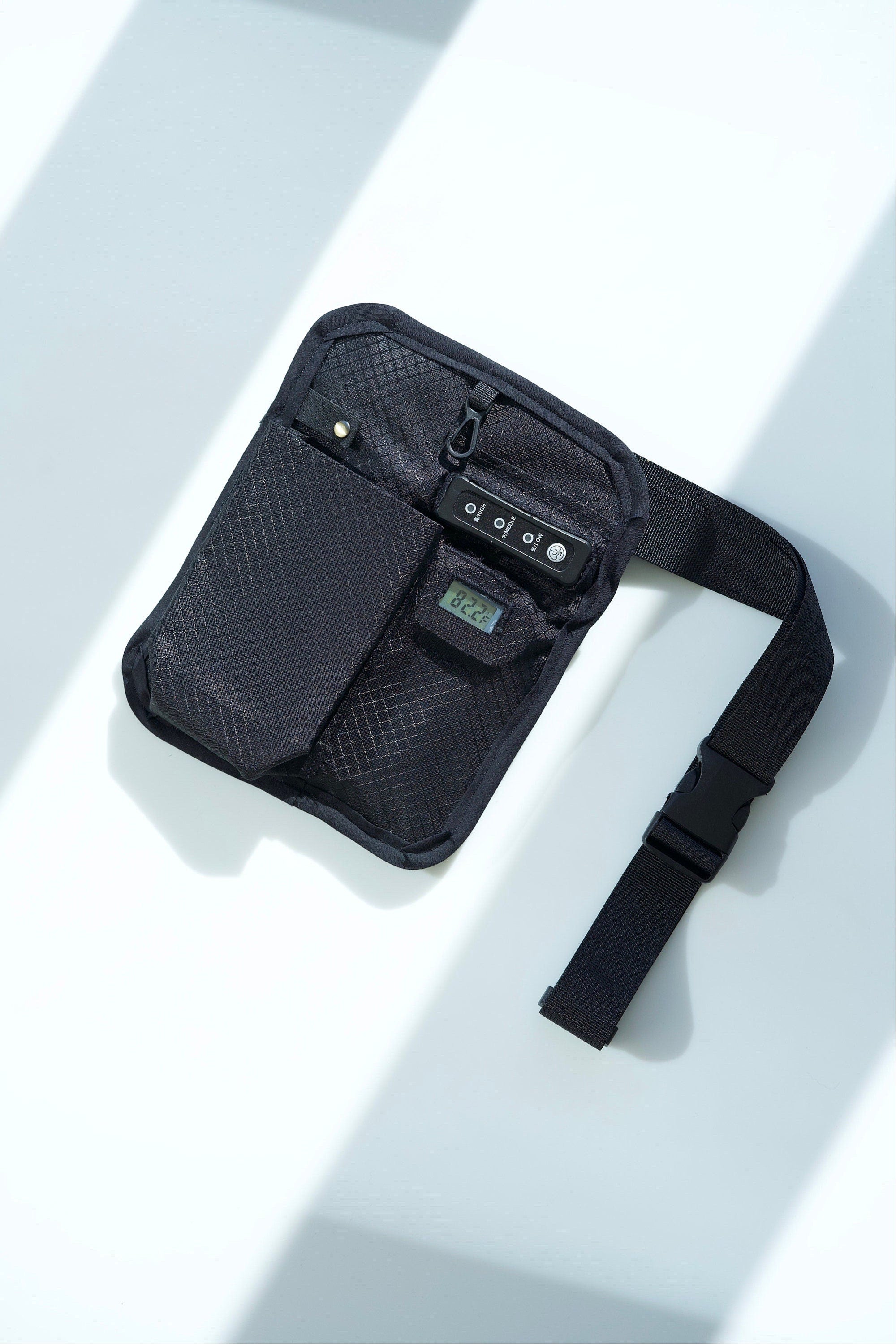 Bottle Warming Holster Portable, Rechargeable Heater for Massage Oil, Lotion & Gel With Adjustable Temperature for Therapy, Home, and Trips.